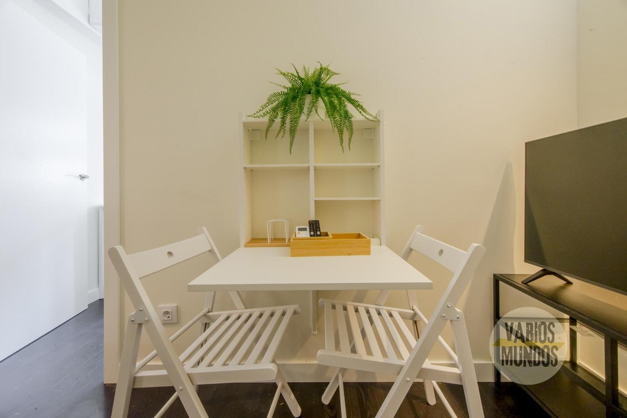 Appartement Confortable 3 Pax A 1 Min De Gran Via Madrid