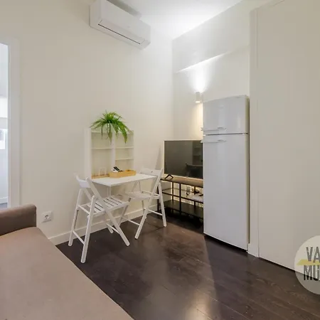 Confortable Apt Para 3 Pax A 1 Min De Gran Via Madrid Exterior foto